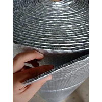 Aluminum foil buble and woven foil